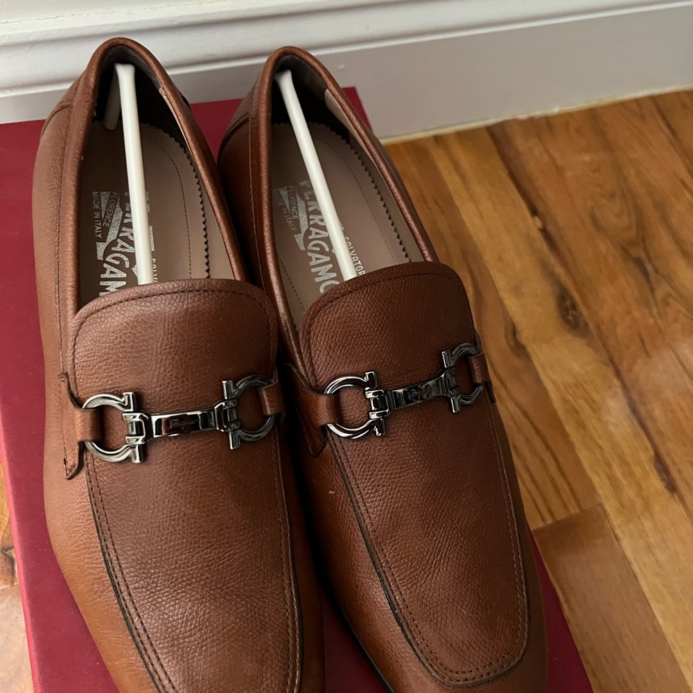 Ferragamo Loafers Size 8.5